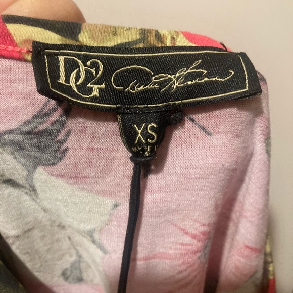 DG2 by Diane Gilman Pink and Green Floral Short Sleeve Top - Picture 5 of 5